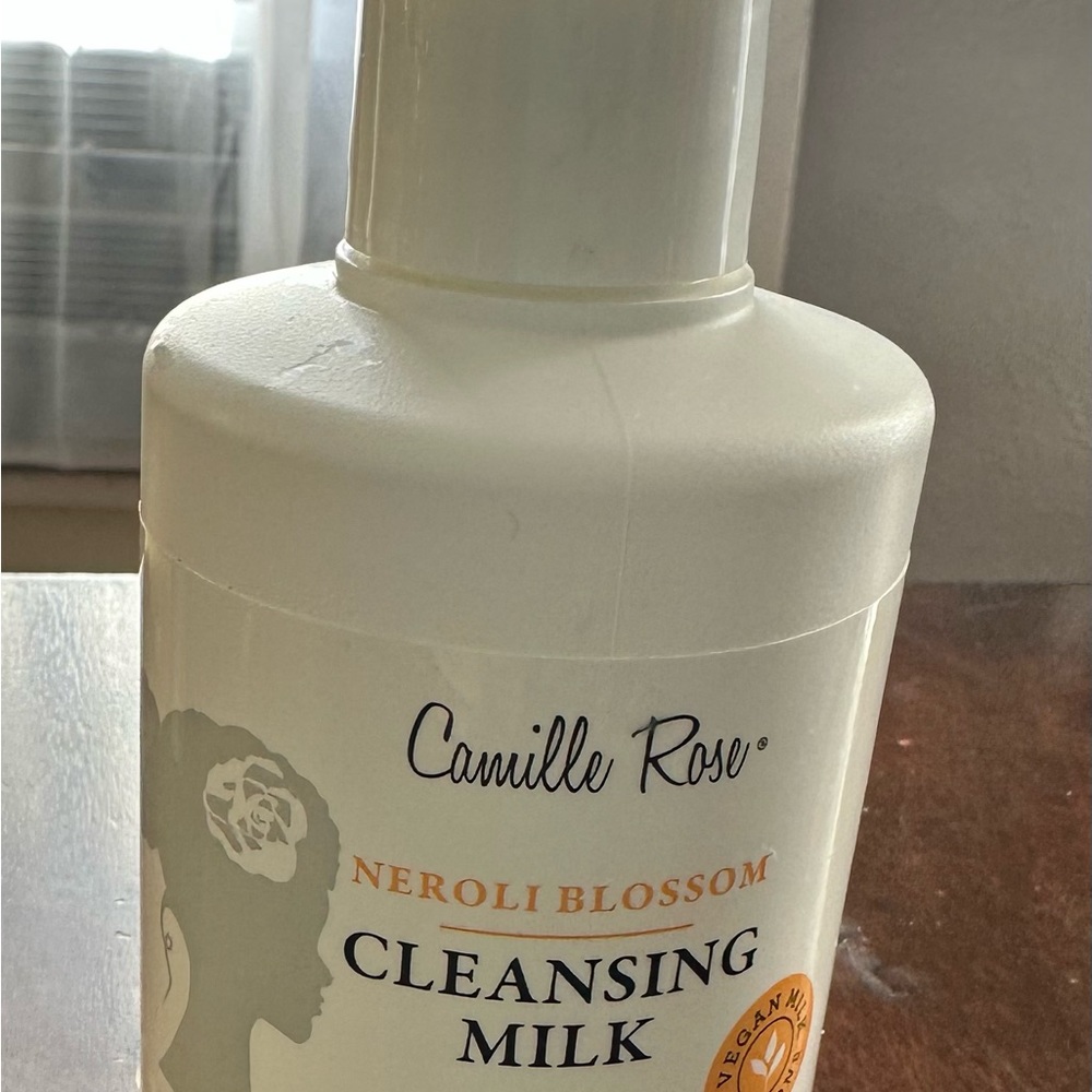Camille Rose Cleansing Milk Elongation Orange Blossom. New 8 oz.